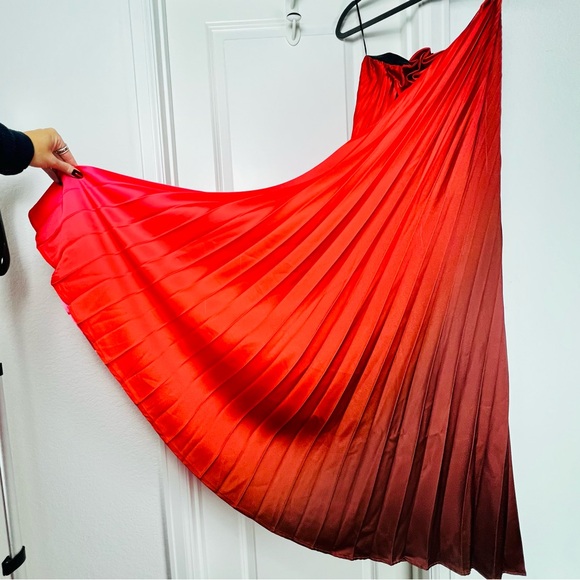 Delfi Collective Kimberly Ombre Pleated Rosette Strapless Dress Red Pink Medium - Picture 11 of 16